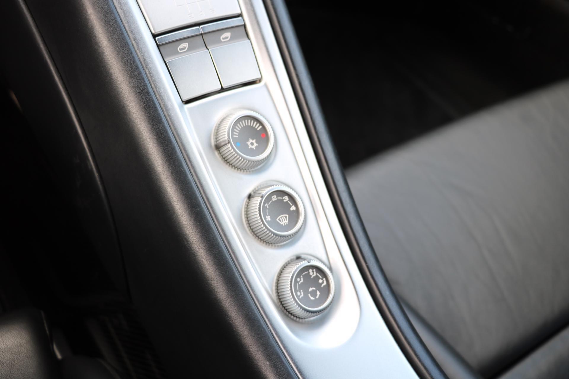 Real Art on Wheels | Porsche Carrera GT