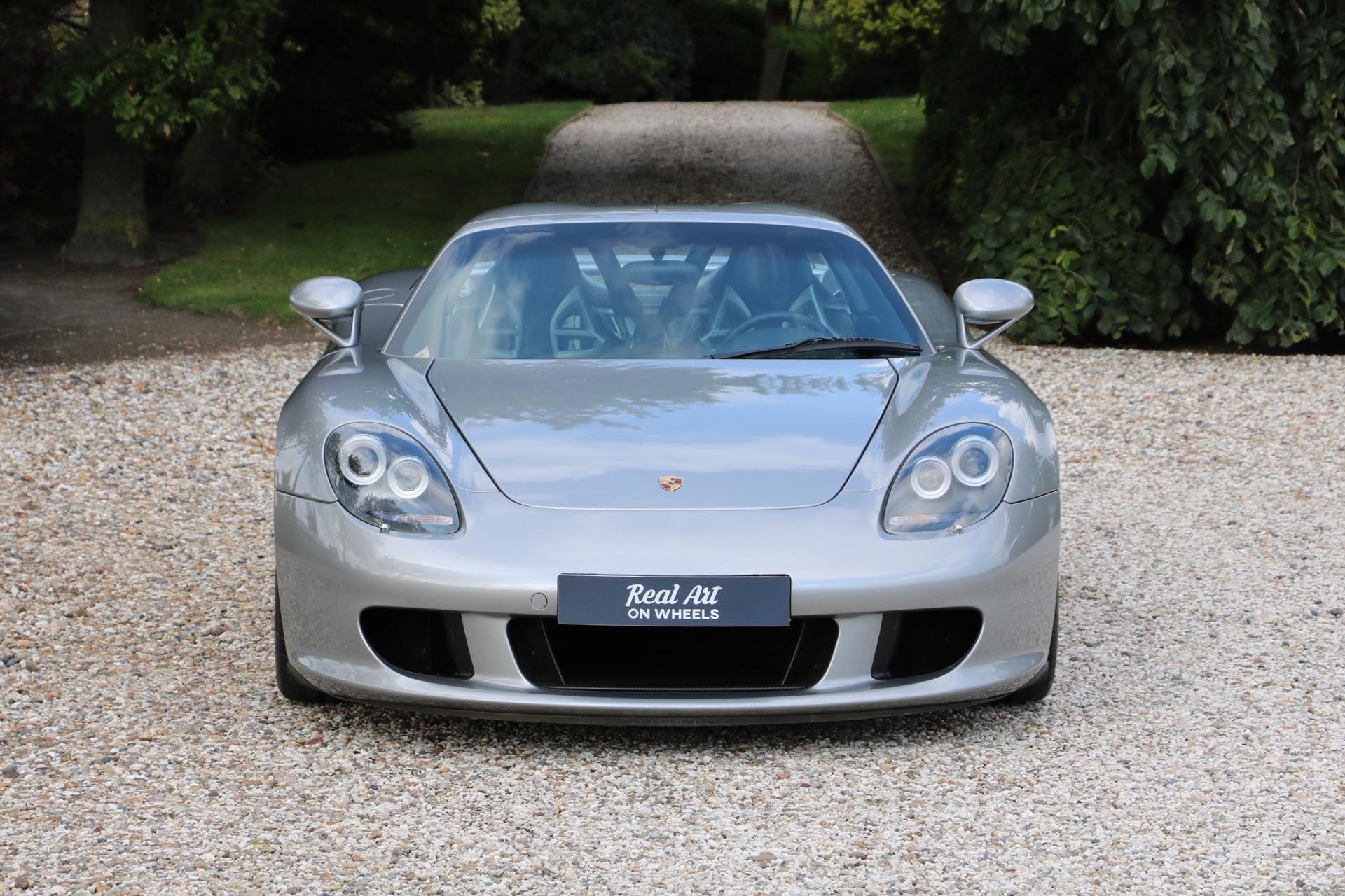 Real Art on Wheels | Porsche Carrera GT