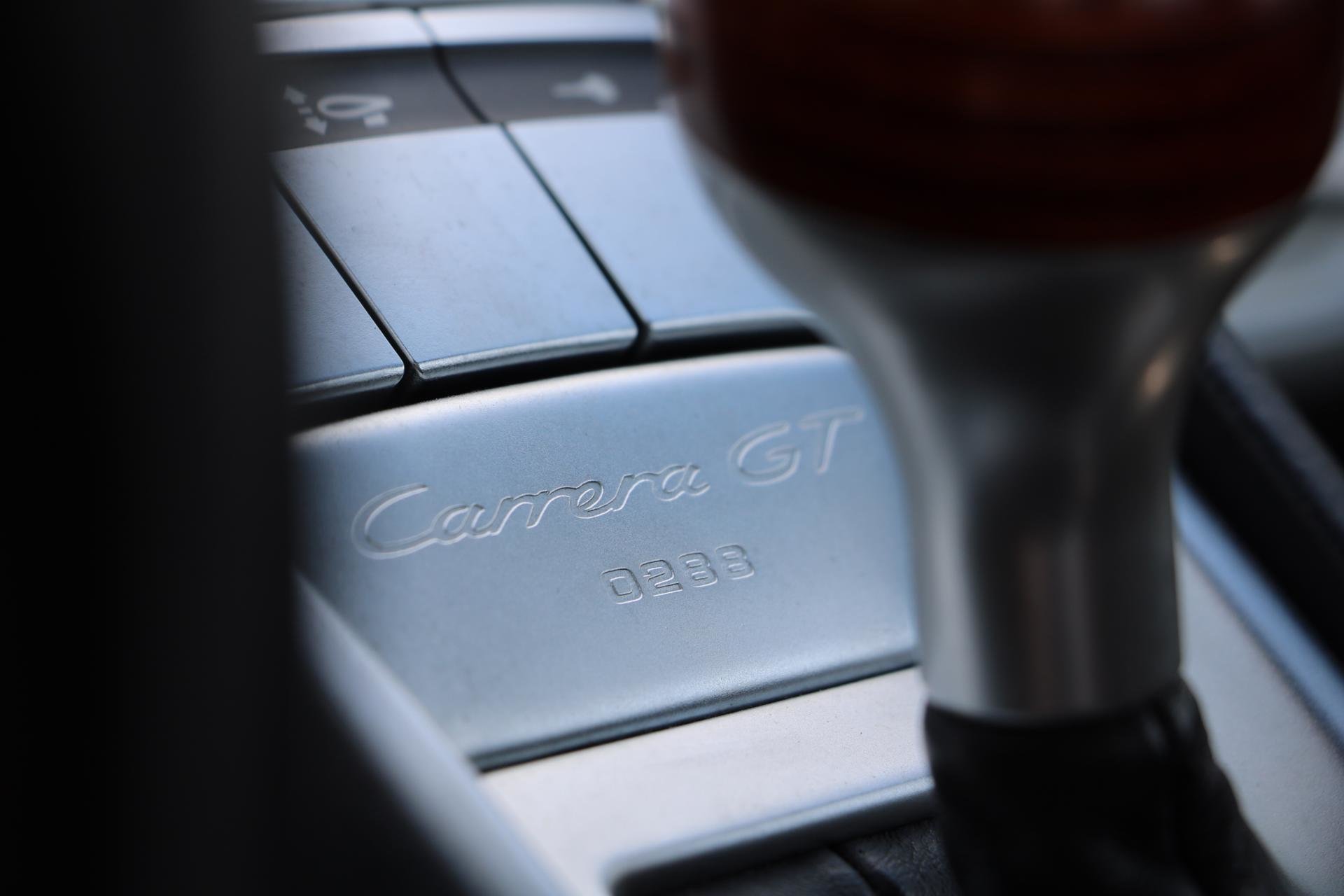 Real Art on Wheels | Porsche Carrera GT