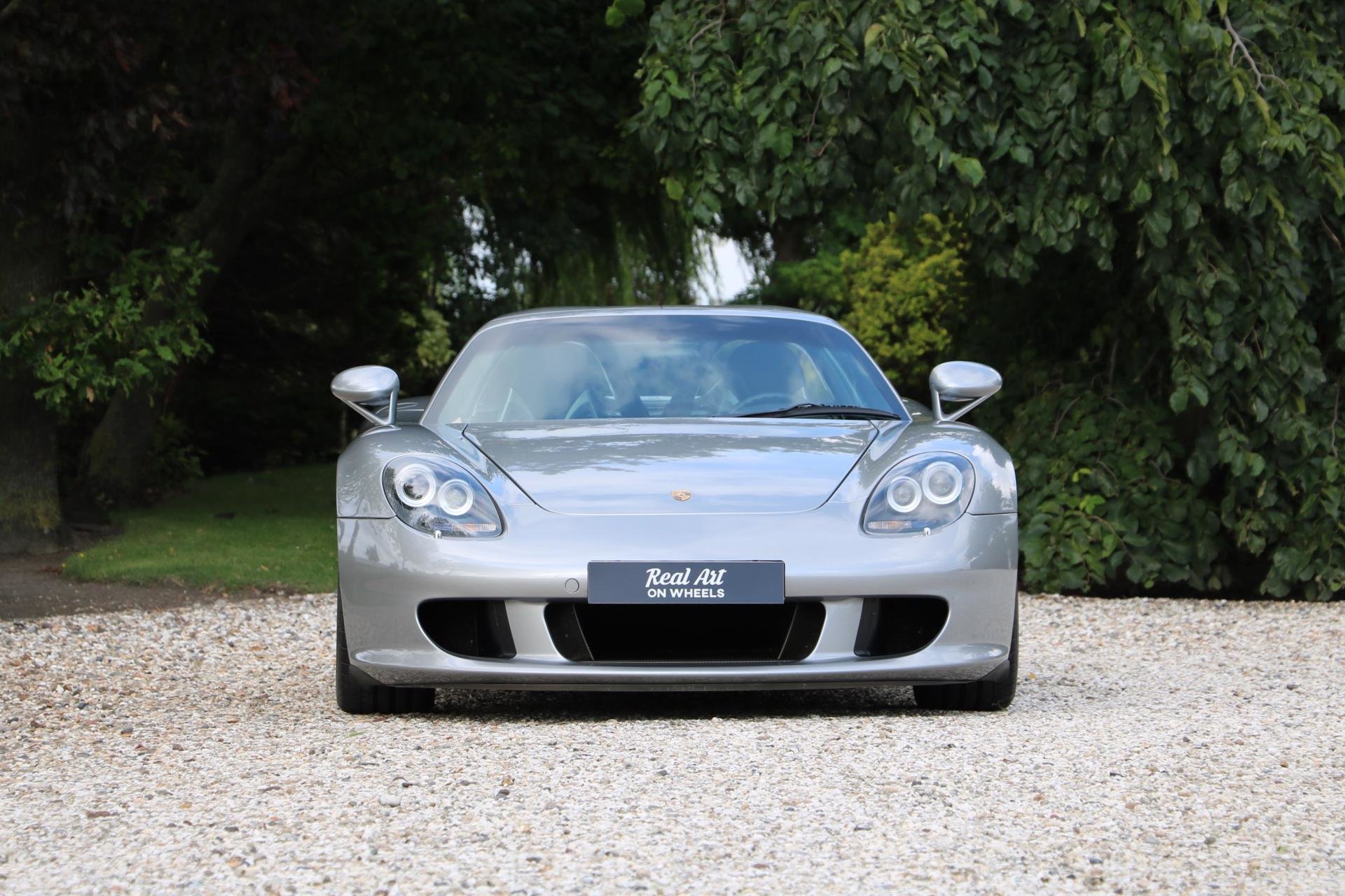 Real Art on Wheels | Porsche Carrera GT