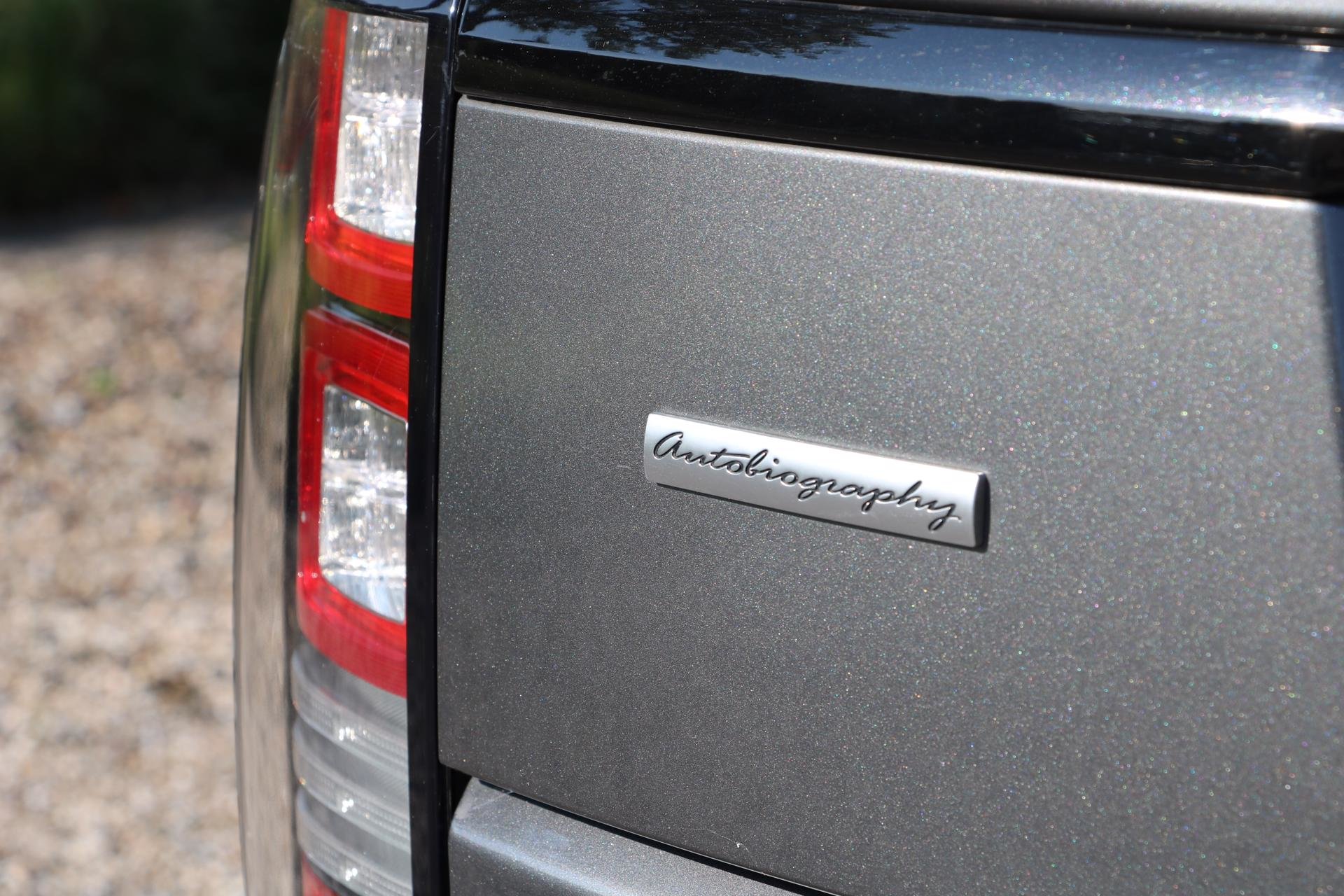 Real Art on Wheels | Range Rover Autobiography SDV8