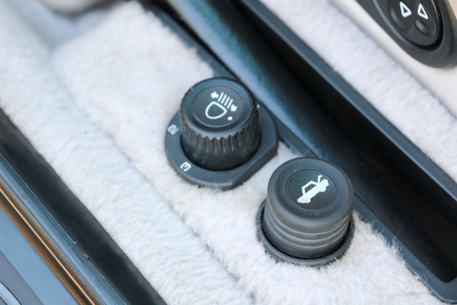 Real Art on Wheels | Porsche 928 GTS