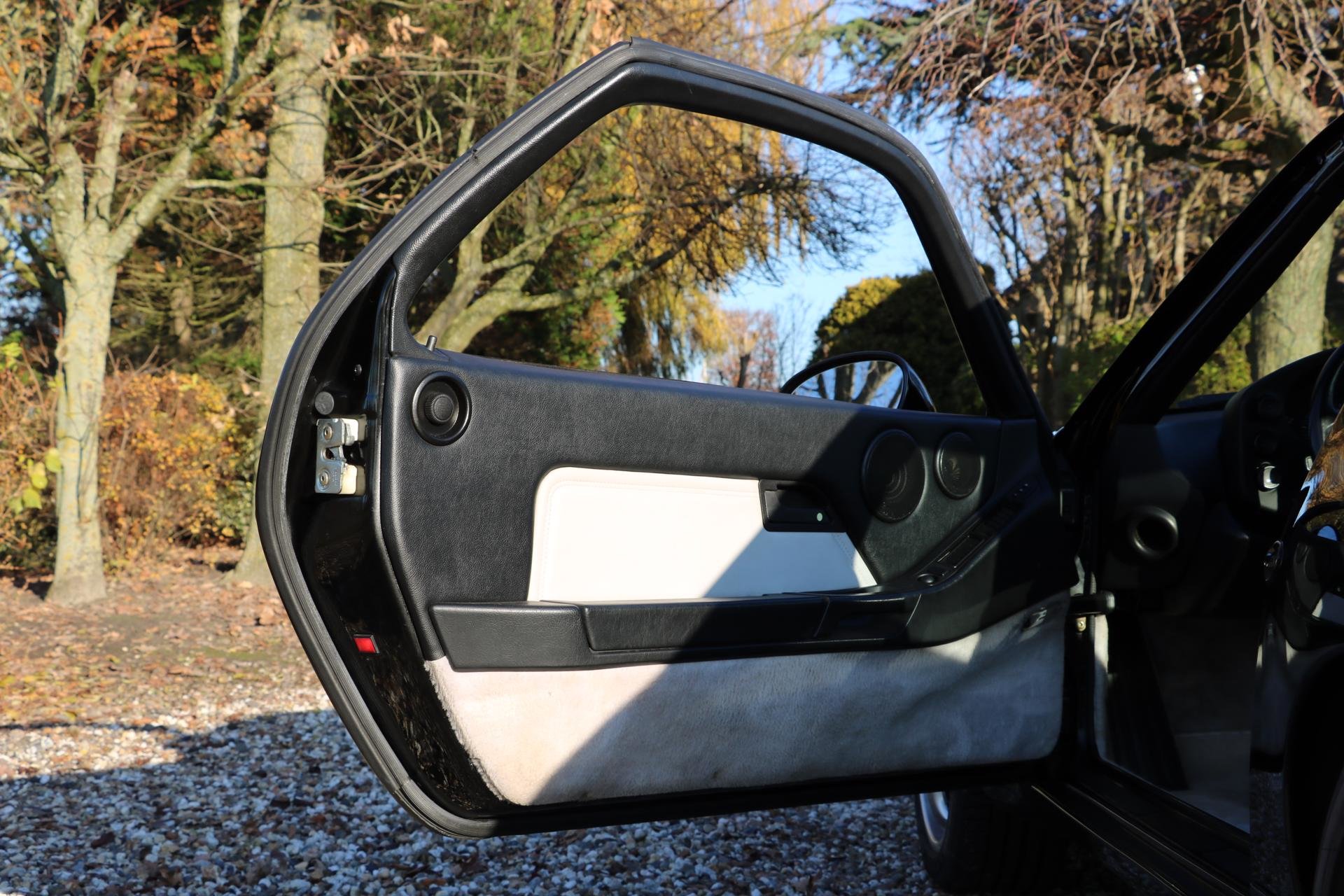 Real Art on Wheels | Porsche 928 GTS