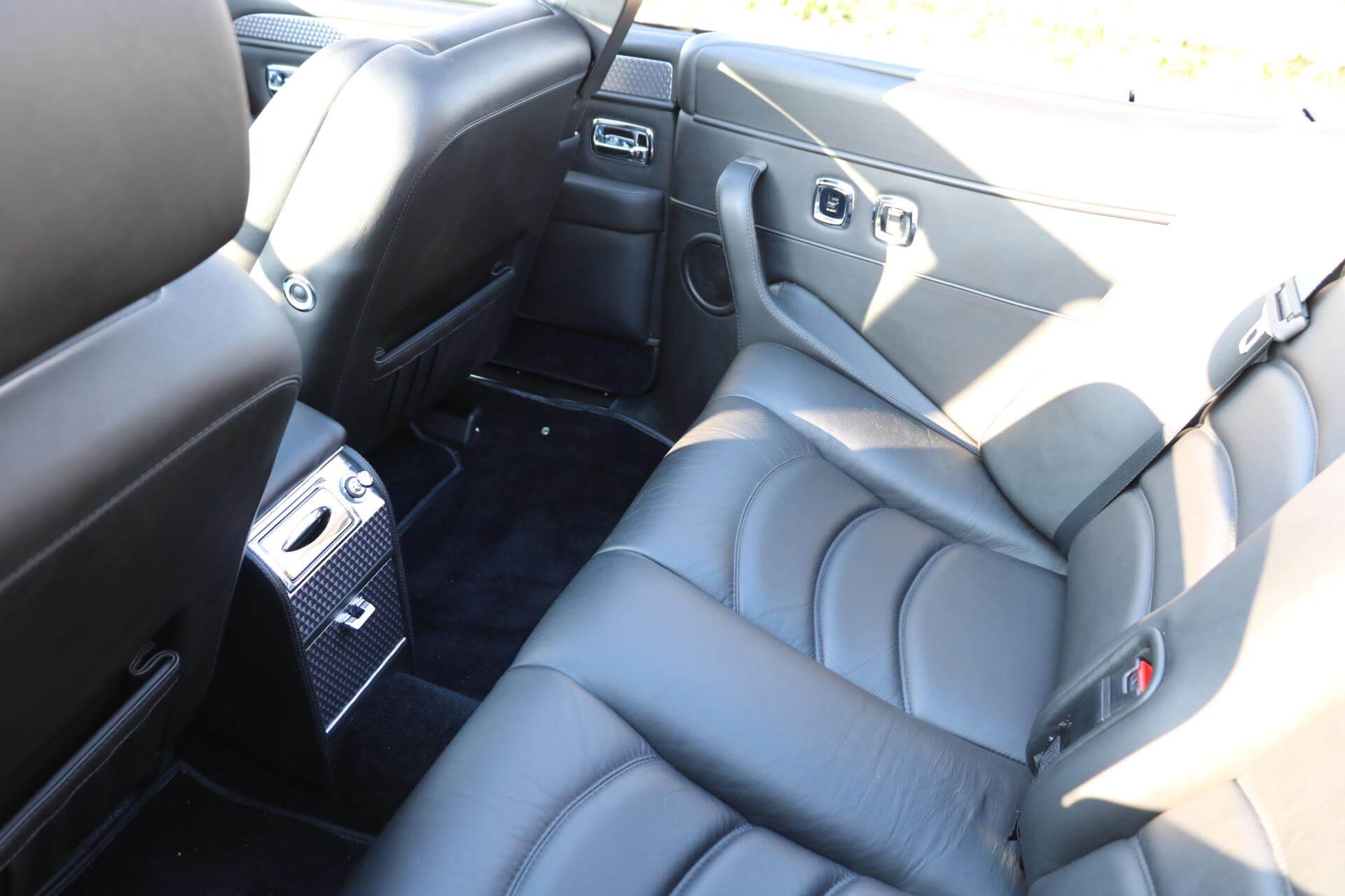 Real Art on Wheels | Bentley Azure Widebody