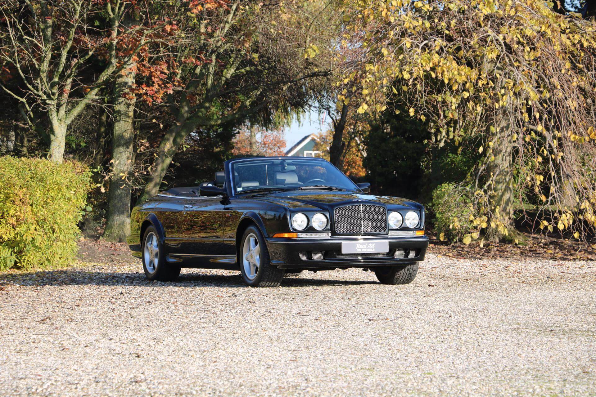 Real Art on Wheels | Bentley Azure Widebody