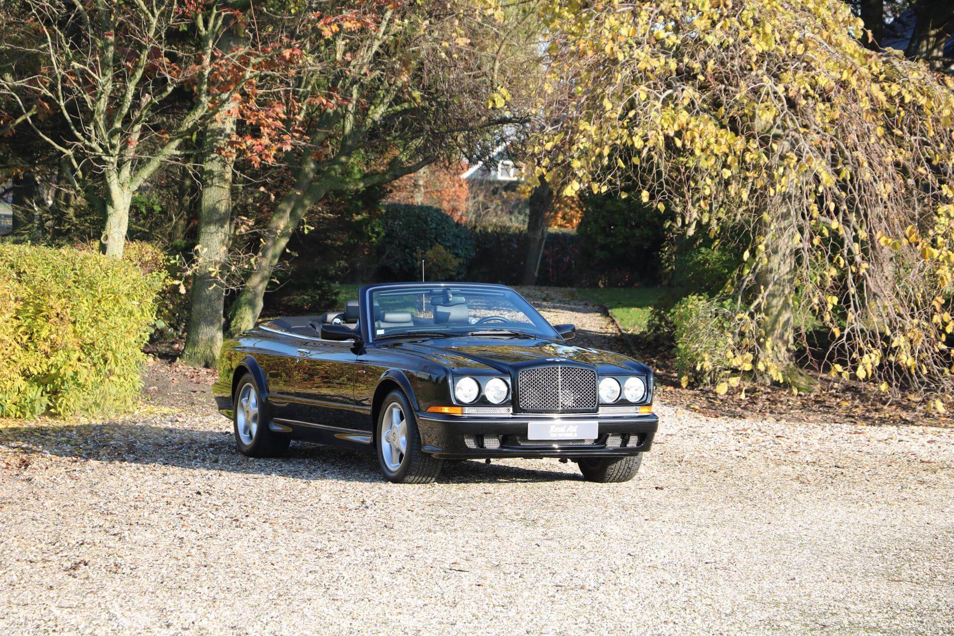 Real Art on Wheels | Bentley Azure Widebody