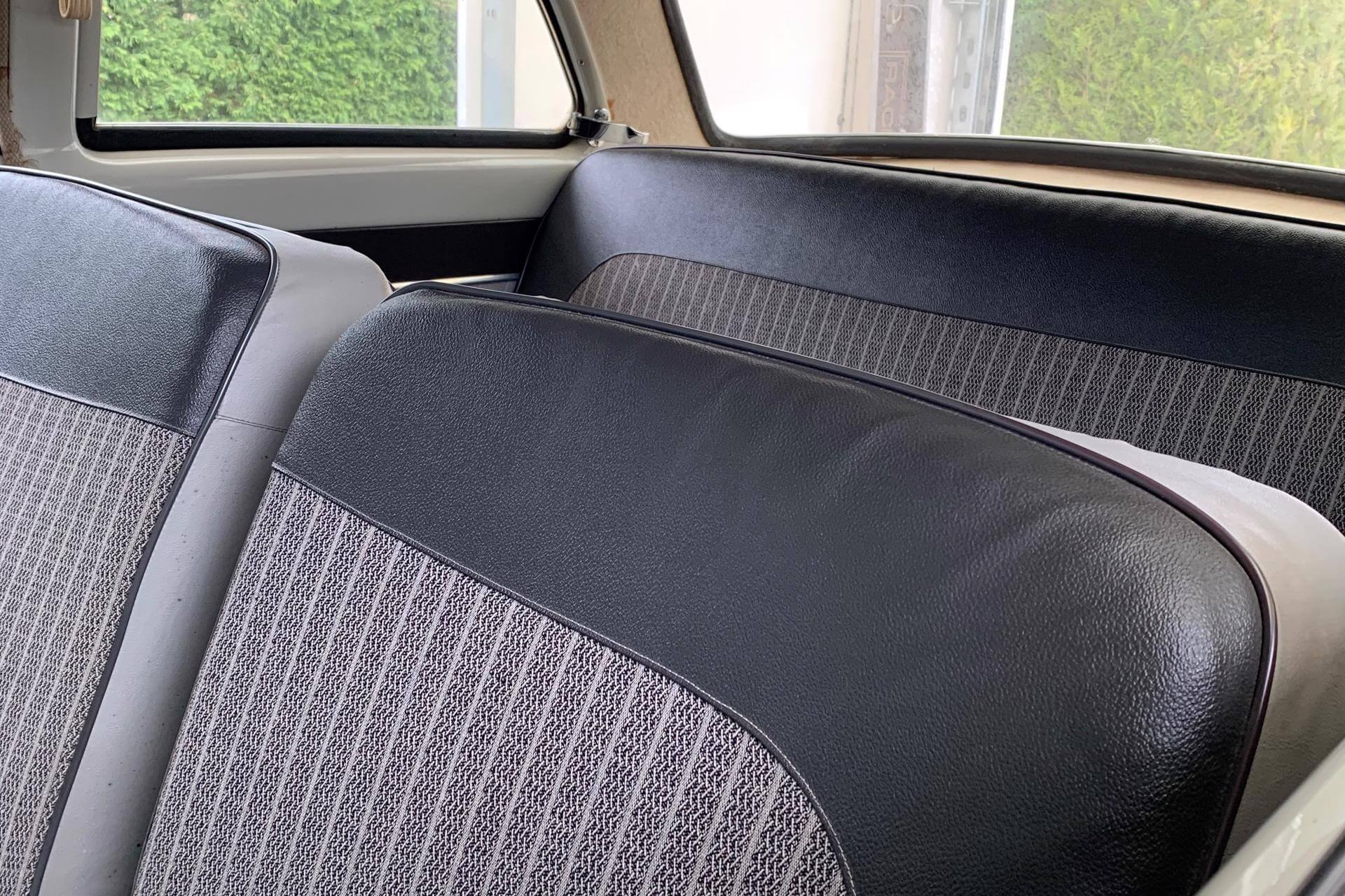 Real Art on Wheels | Ford Taunus 15M