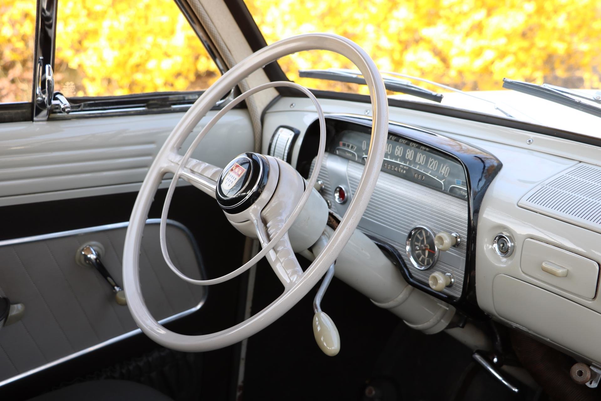 Real Art on Wheels | Ford Taunus 15M