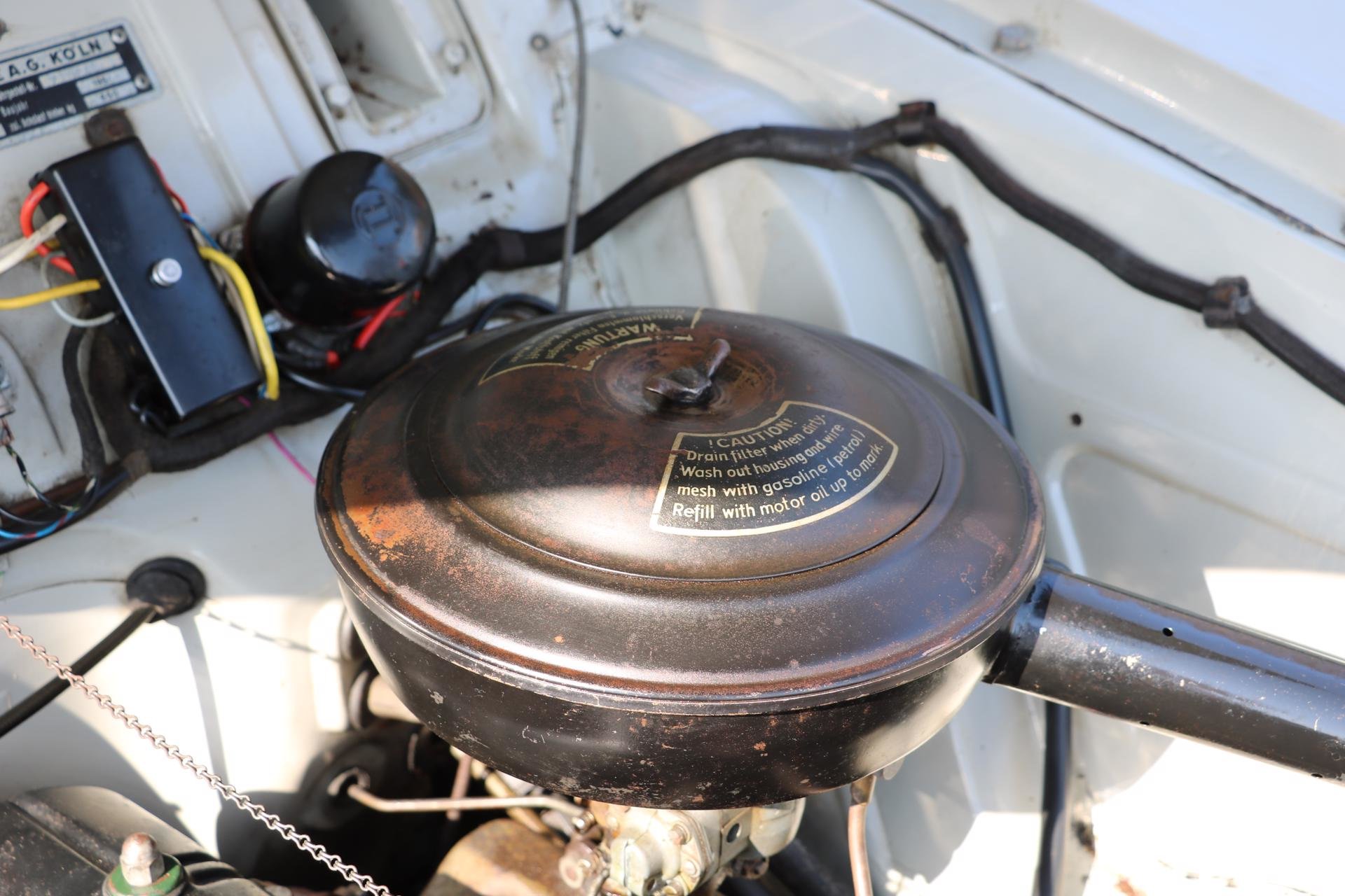 Real Art on Wheels | Ford Taunus 15M