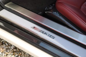 Real Art on Wheels | Mercedes-Benz SL63 AMG