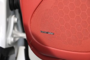 Real Art on Wheels | Mercedes-Benz SL63 AMG