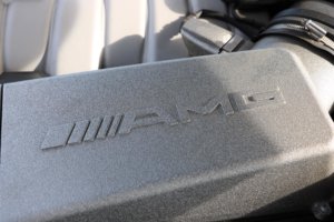 Real Art on Wheels | Mercedes-Benz SL63 AMG