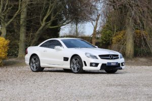 Real Art on Wheels | Mercedes-Benz SL63 AMG