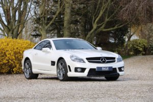 Real Art on Wheels | Mercedes-Benz SL63 AMG
