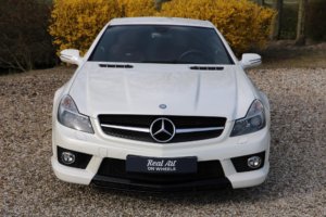 Real Art on Wheels | Mercedes-Benz SL63 AMG
