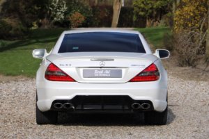 Real Art on Wheels | Mercedes-Benz SL63 AMG