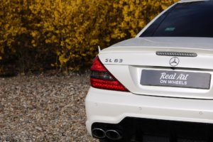 Real Art on Wheels | Mercedes-Benz SL63 AMG