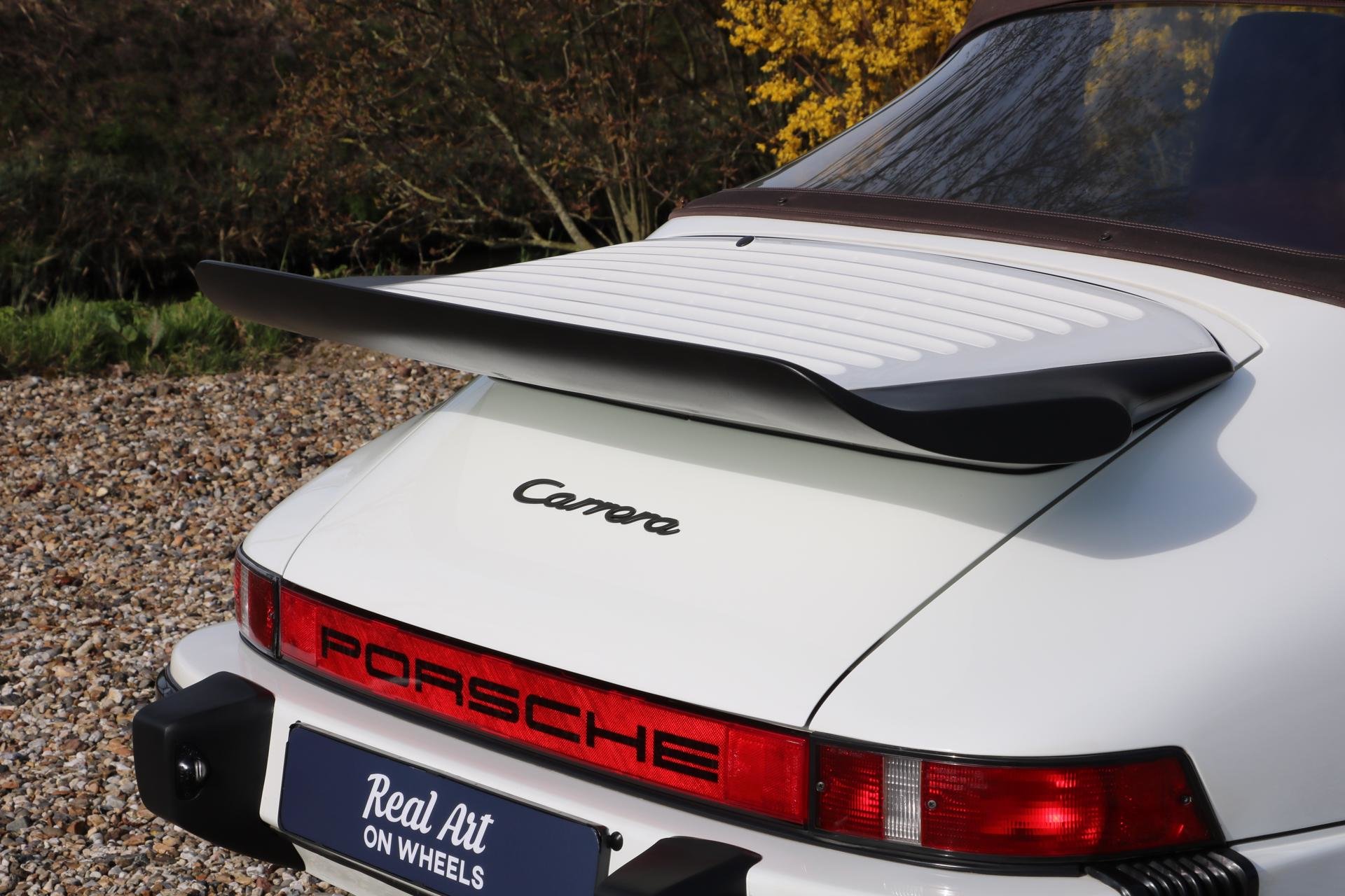 Real Art on Wheels | Porsche 911 Carrera 3.2 Cabriolet