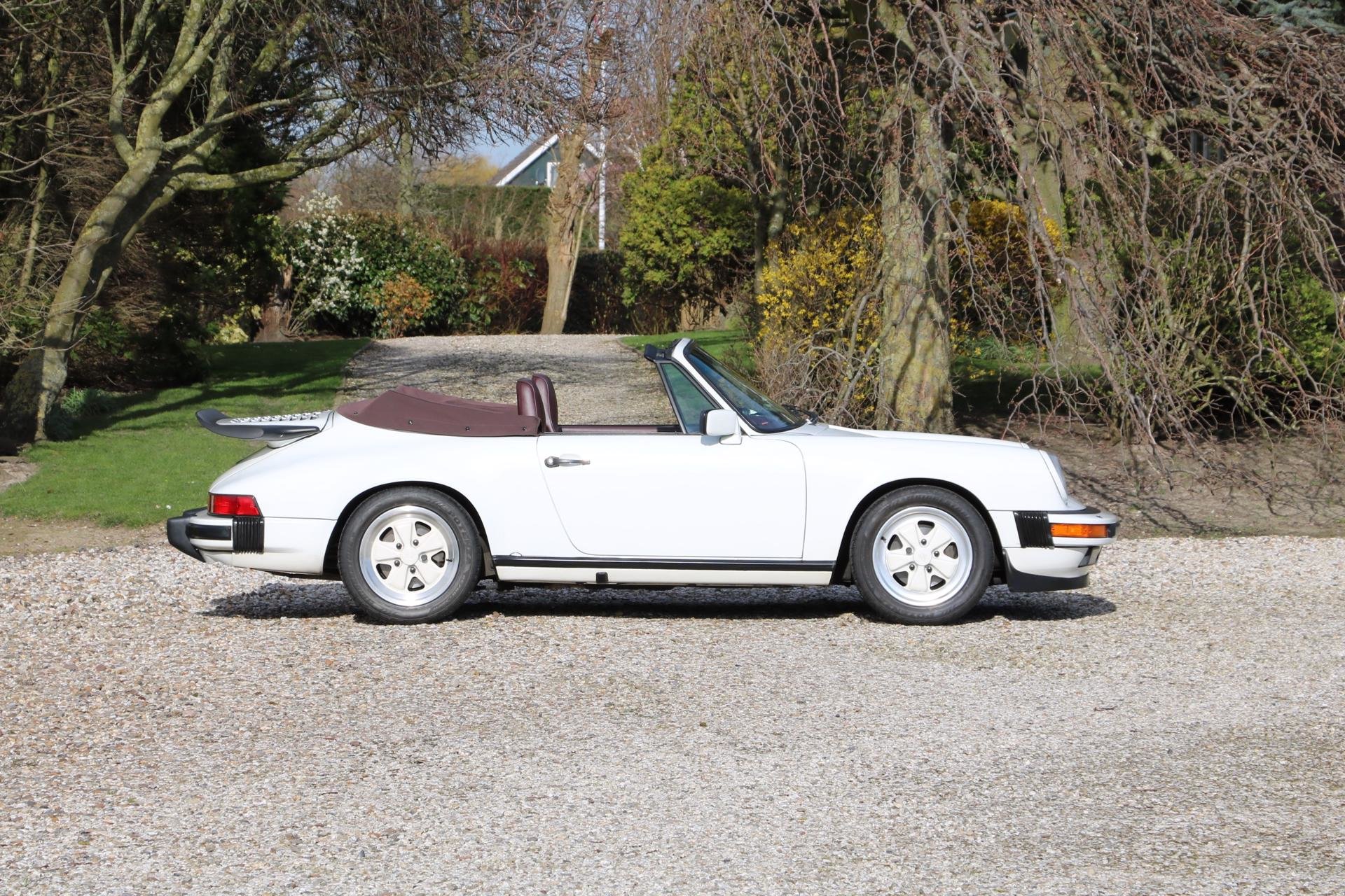 Real Art on Wheels | Porsche 911 Carrera 3.2 Cabriolet