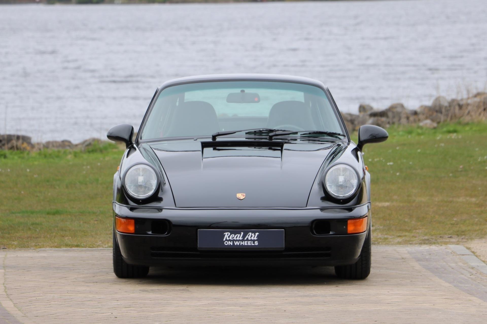 Real Art on Wheels | Porsche 964RS