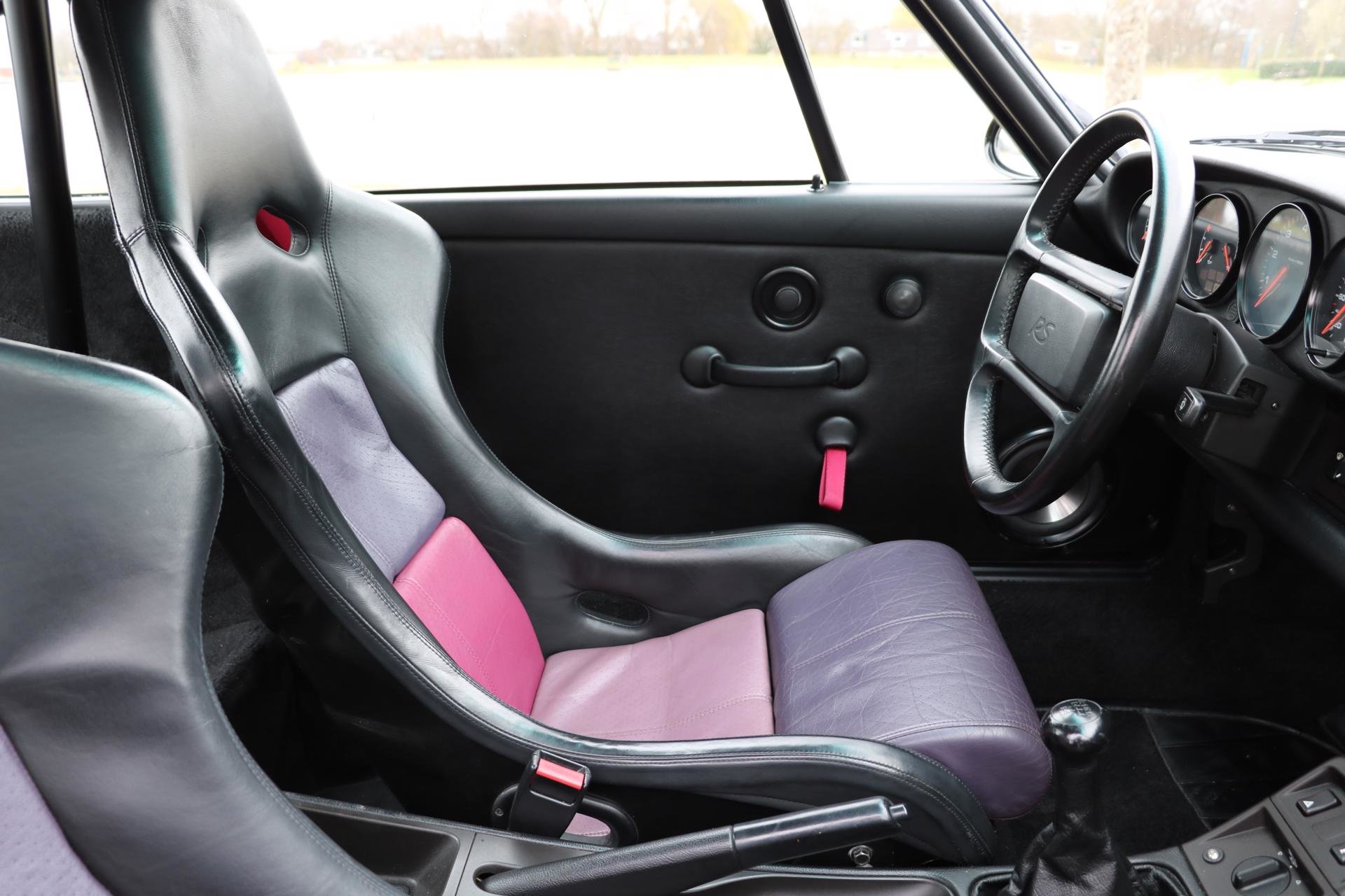 Real Art on Wheels | Porsche 964RS