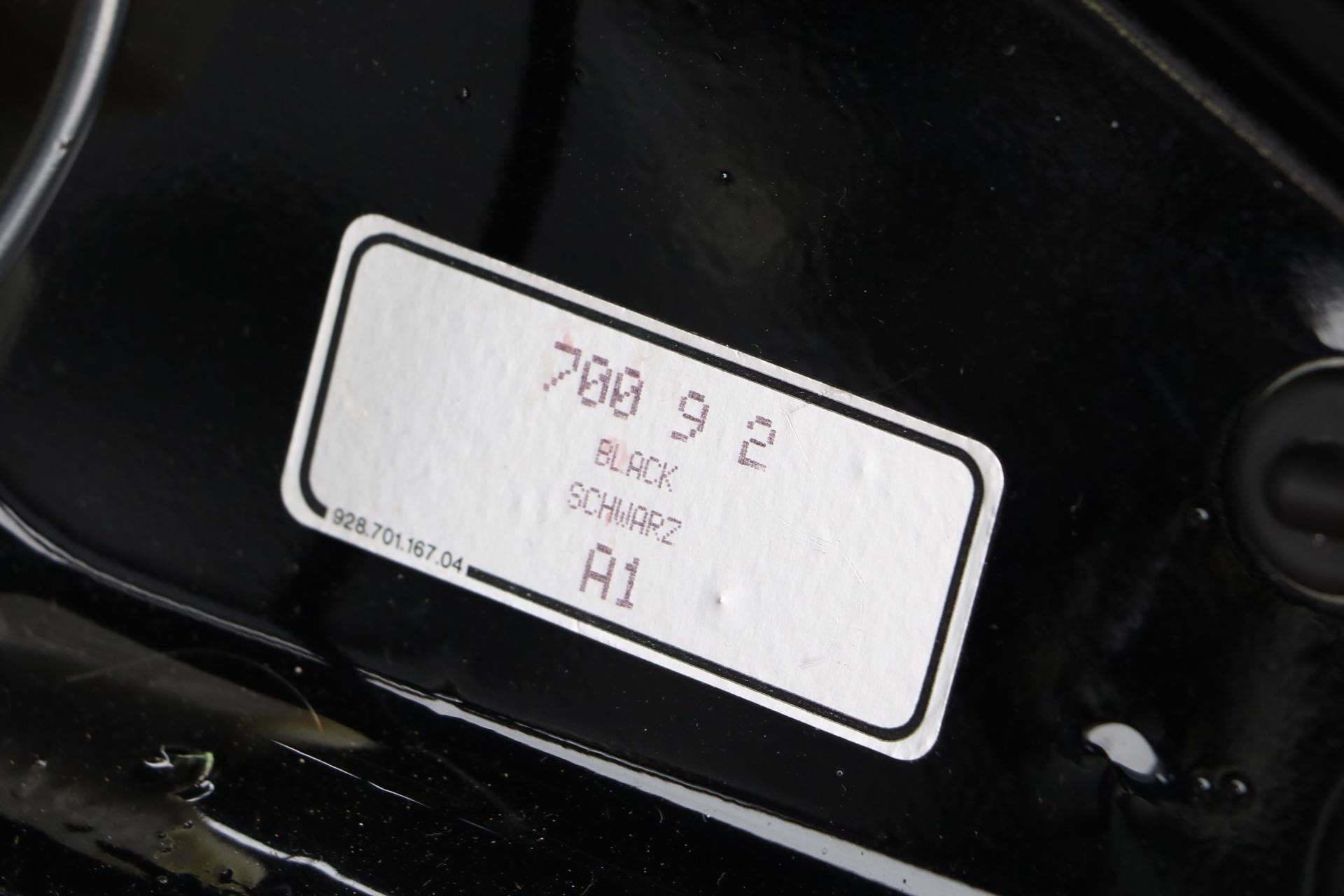 Real Art on Wheels | Porsche 964RS