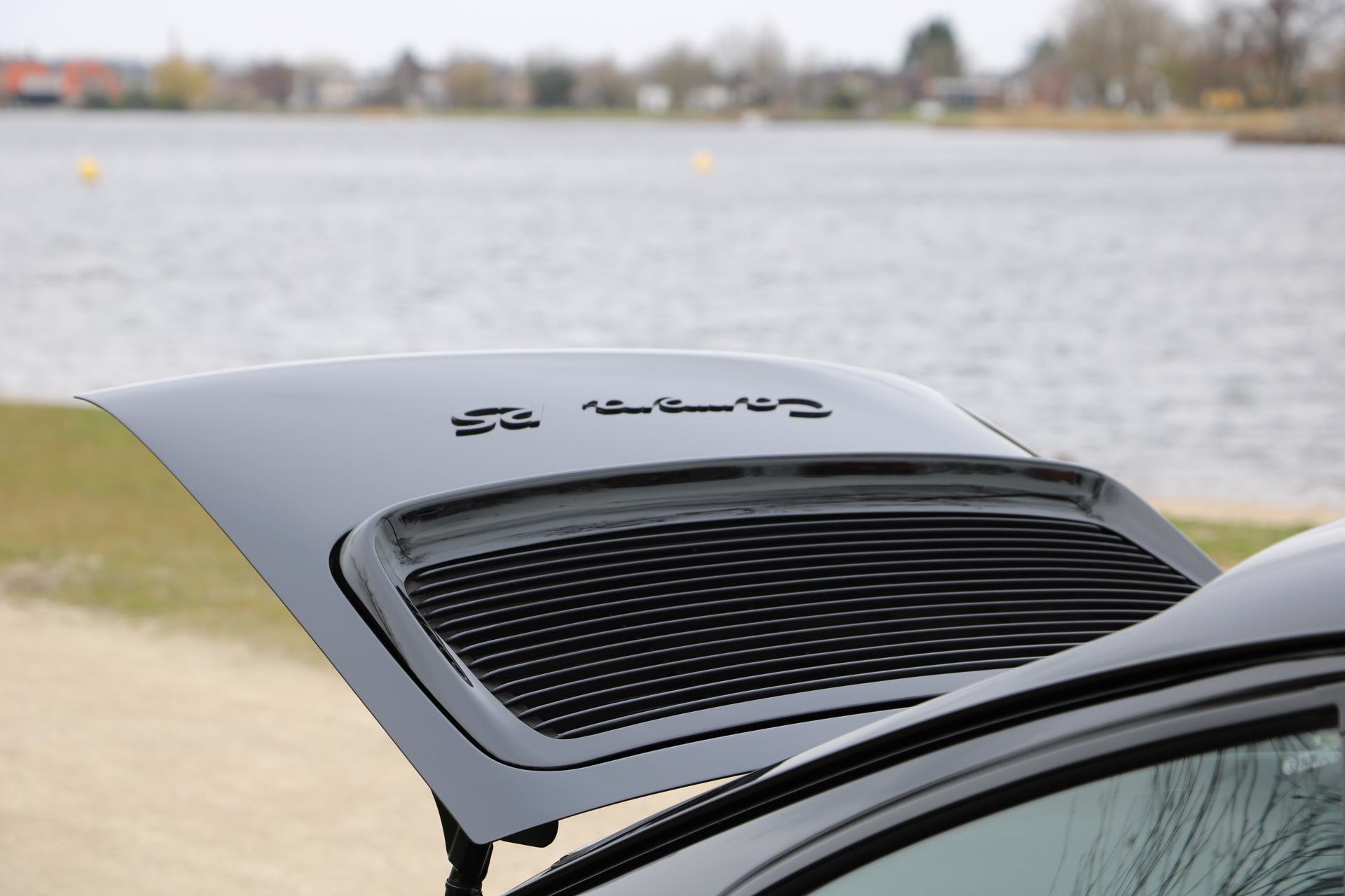 Real Art on Wheels | Porsche 964RS