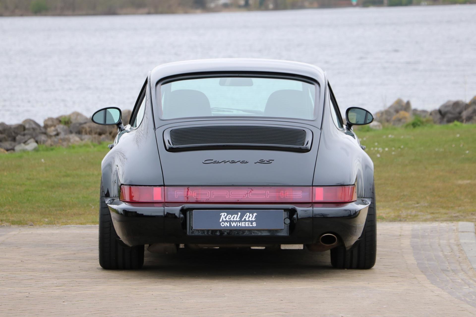 Real Art on Wheels | Porsche 964RS