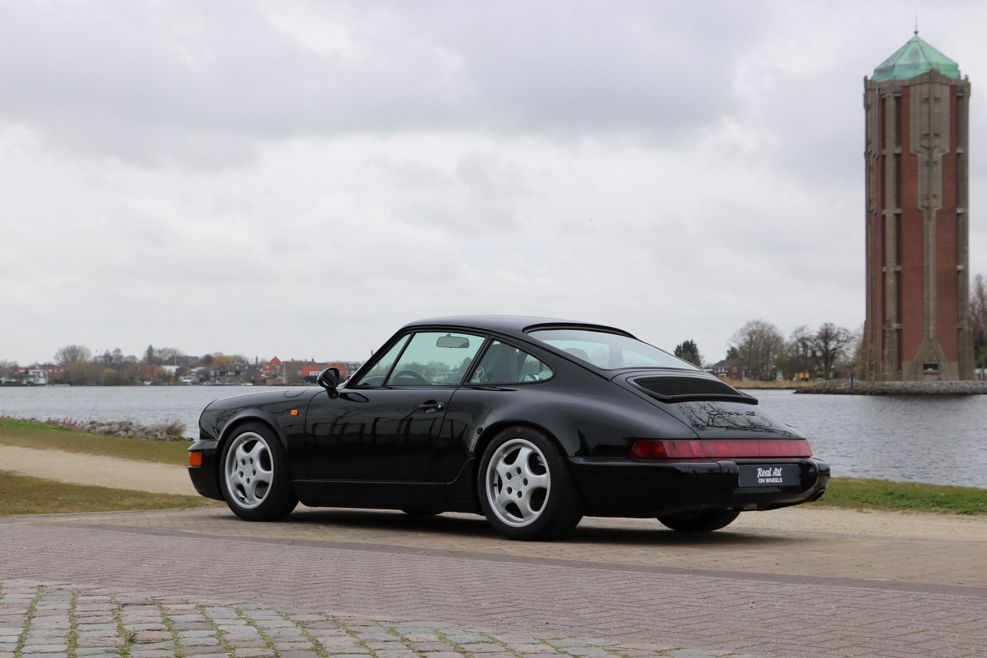 Real Art on Wheels | Porsche 964RS