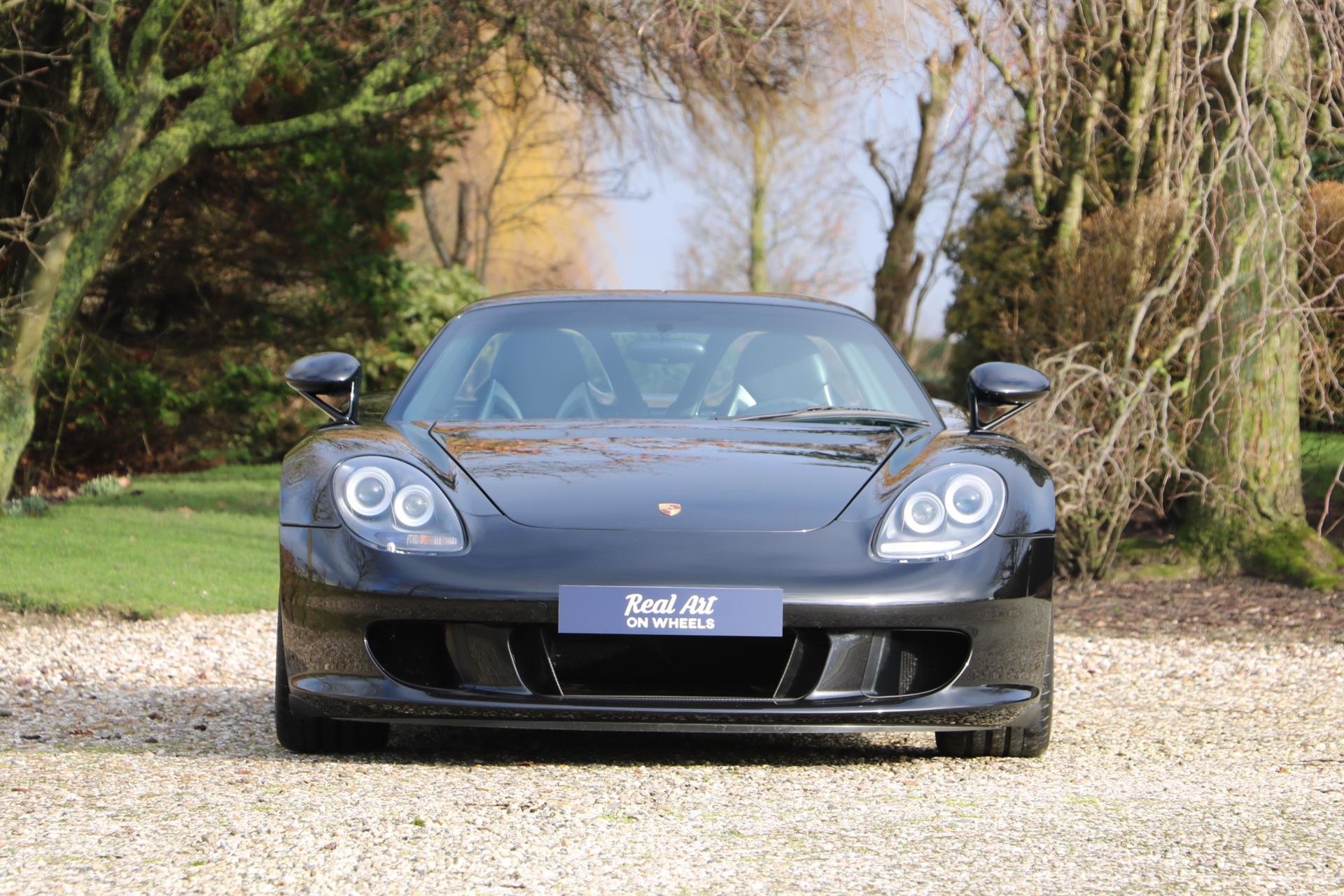 Real Art on Wheels | Porsche Carrera GT