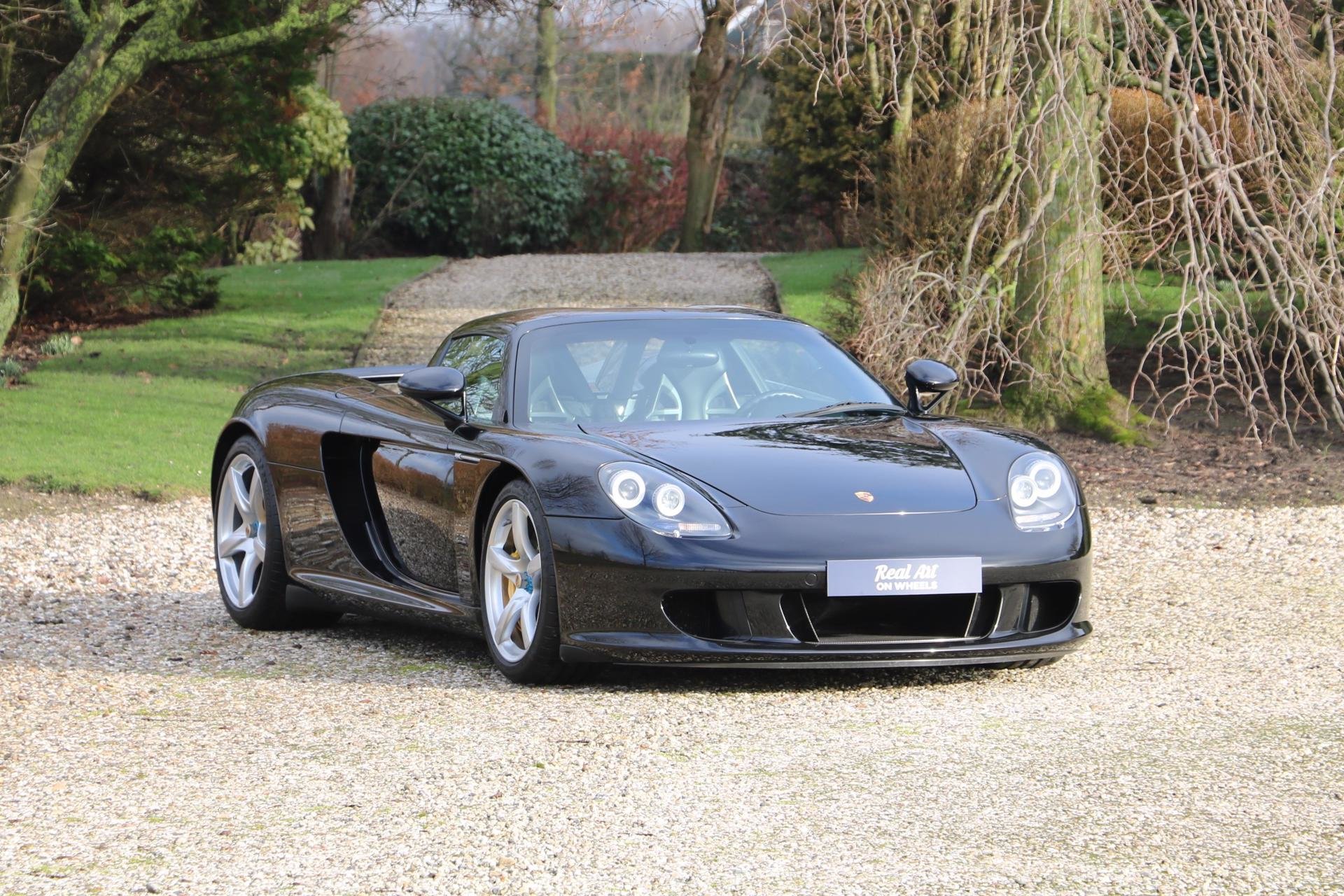 Real Art on Wheels | Porsche Carrera GT