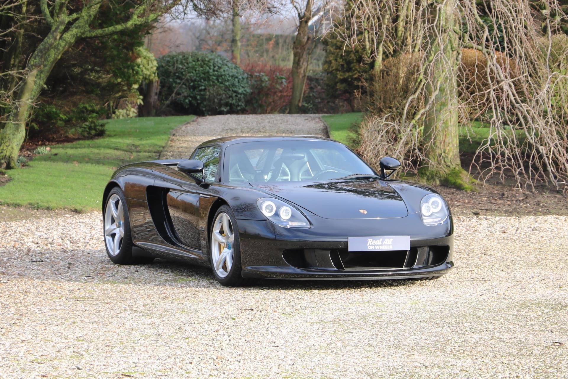 Real Art on Wheels | Porsche Carrera GT