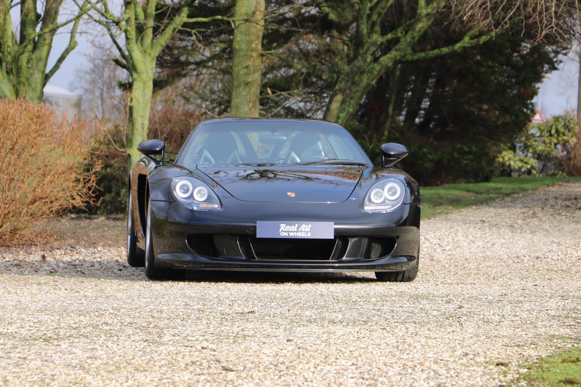 Real Art on Wheels | Porsche Carrera GT