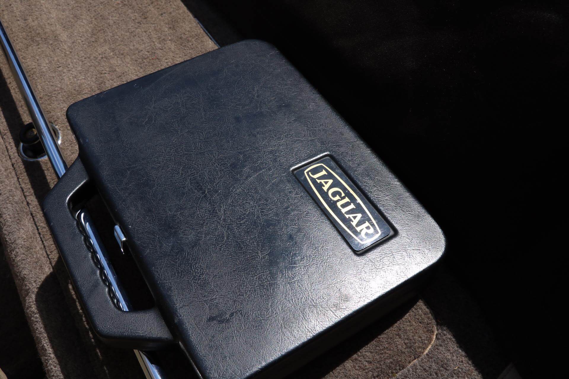 Real Art on Wheels | Jaguar XJS Convertible