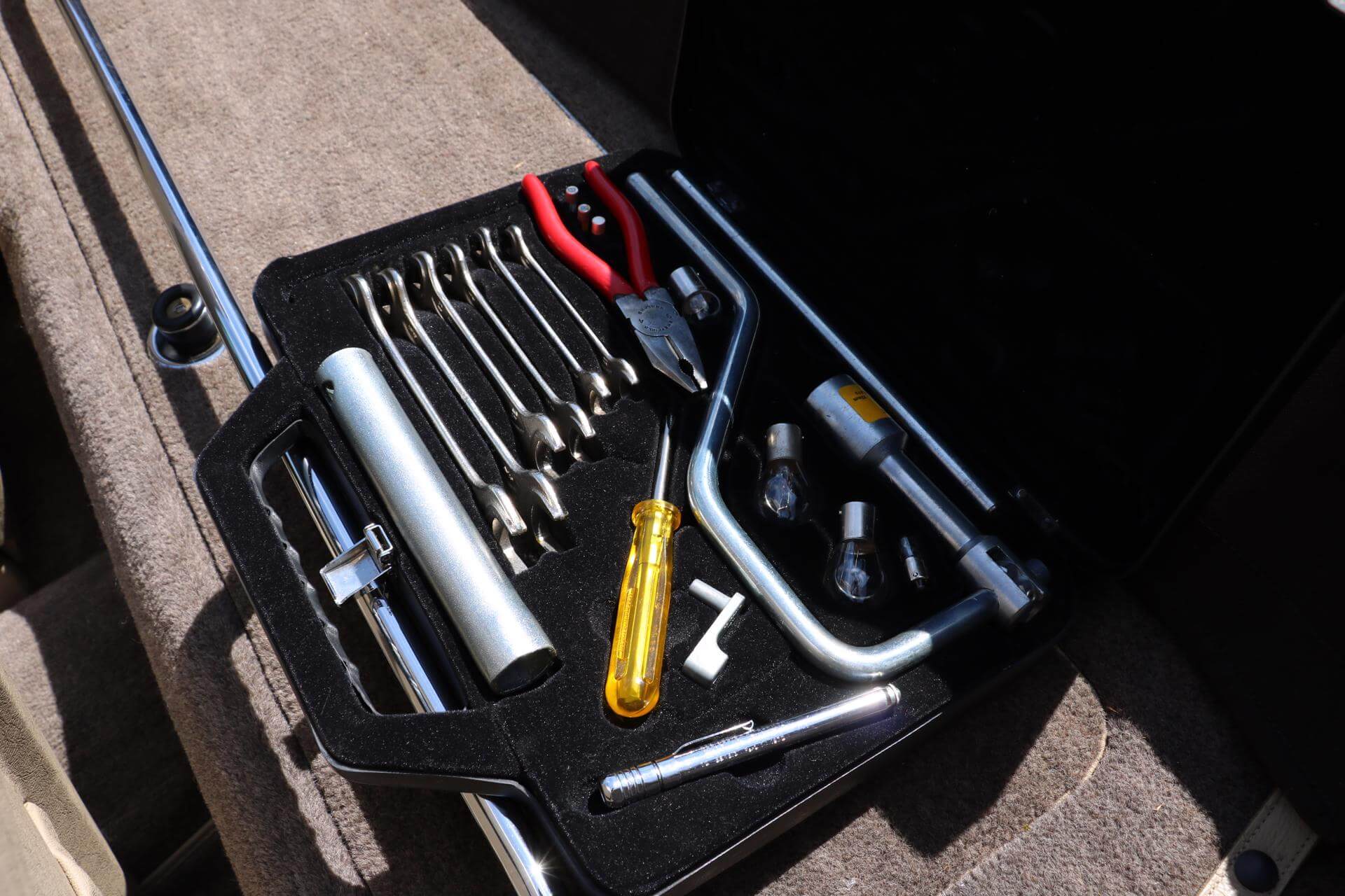 Real Art on Wheels | Jaguar XJS Convertible