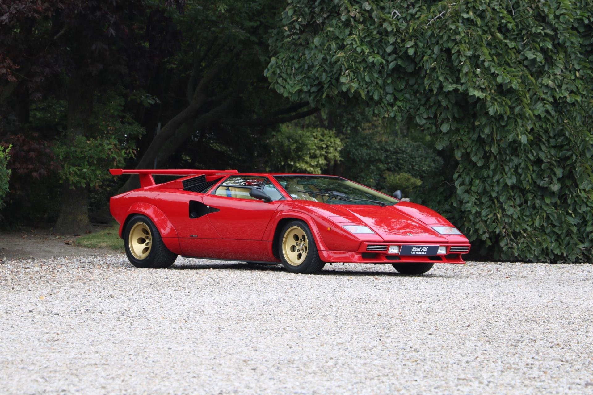 Real Art on Wheels | Lamborghini Countach 5000 QV