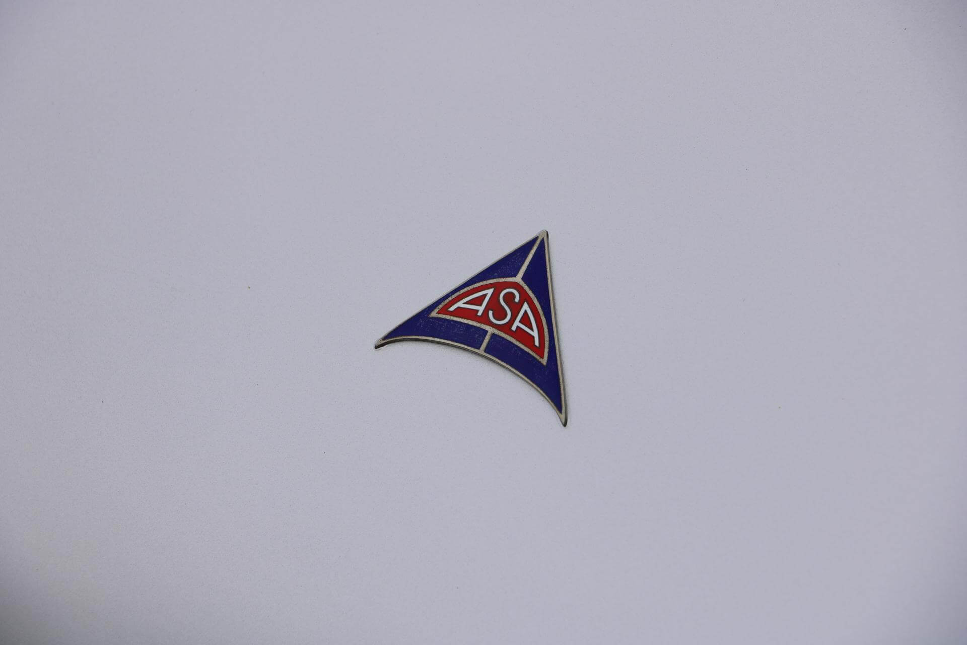 Real Art on Wheels | ASA 1000 GT