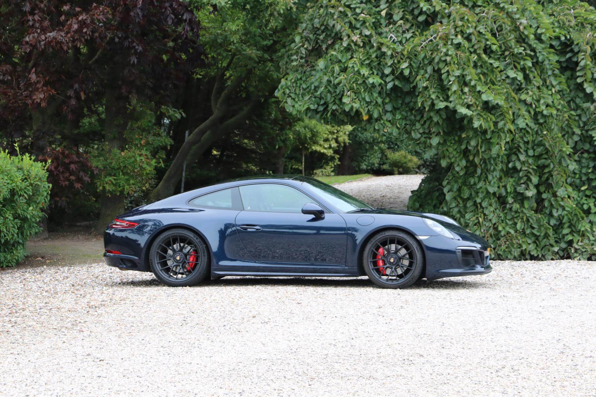 Real Art on Wheels | Porsche 991 GTS