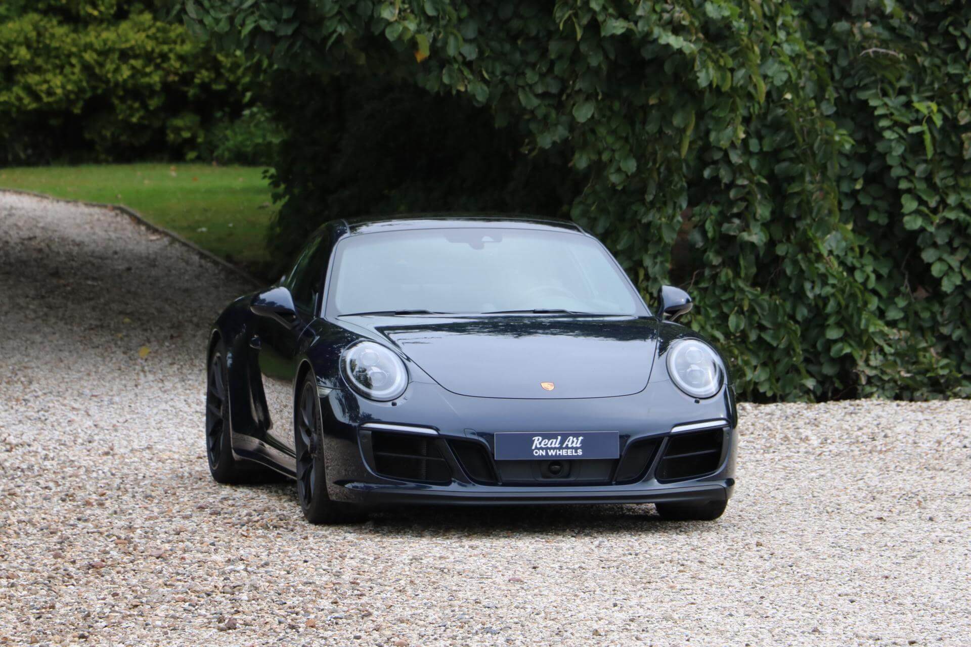 Real Art on Wheels | Porsche 991 GTS