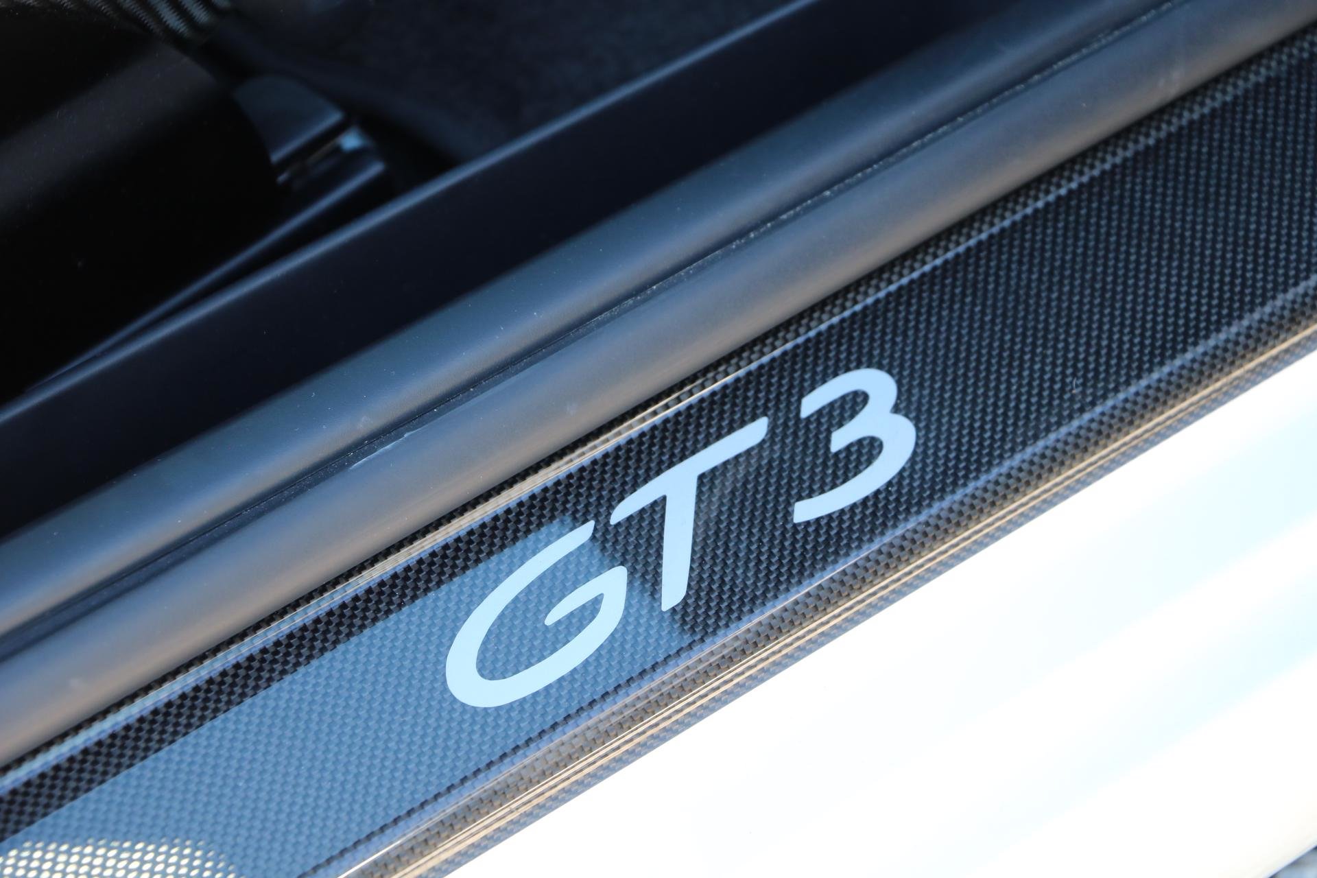 Real Art on Wheels | Porsche 997 GT3