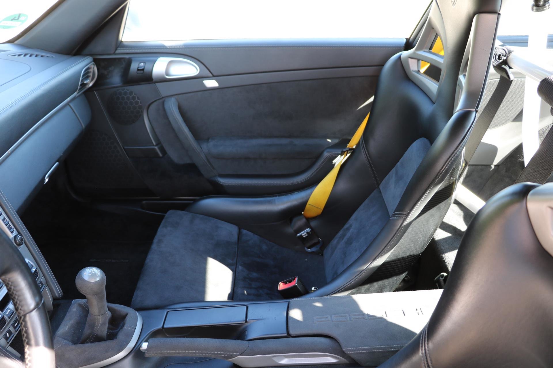 Real Art on Wheels | Porsche 997 GT3