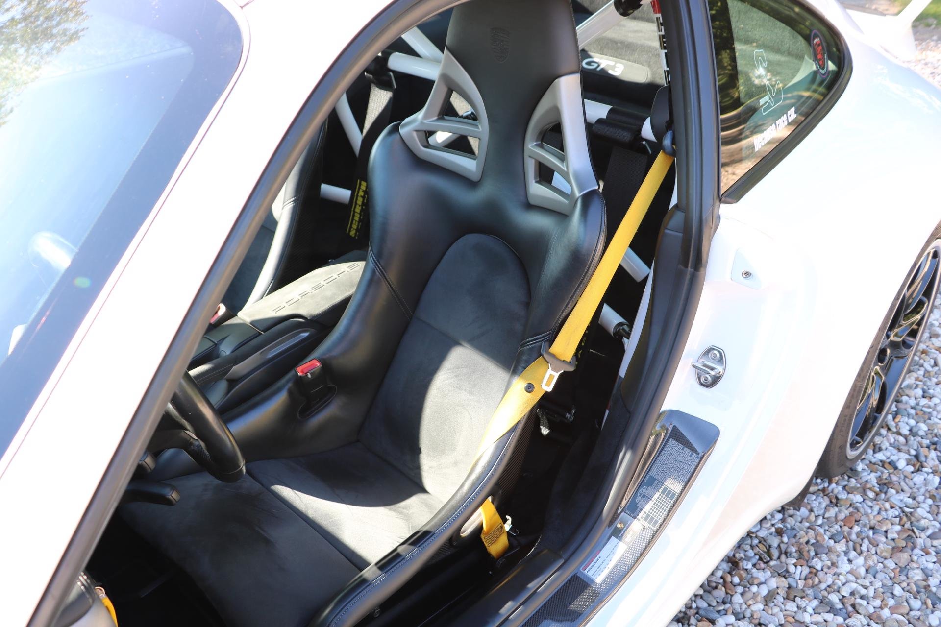 Real Art on Wheels | Porsche 997 GT3