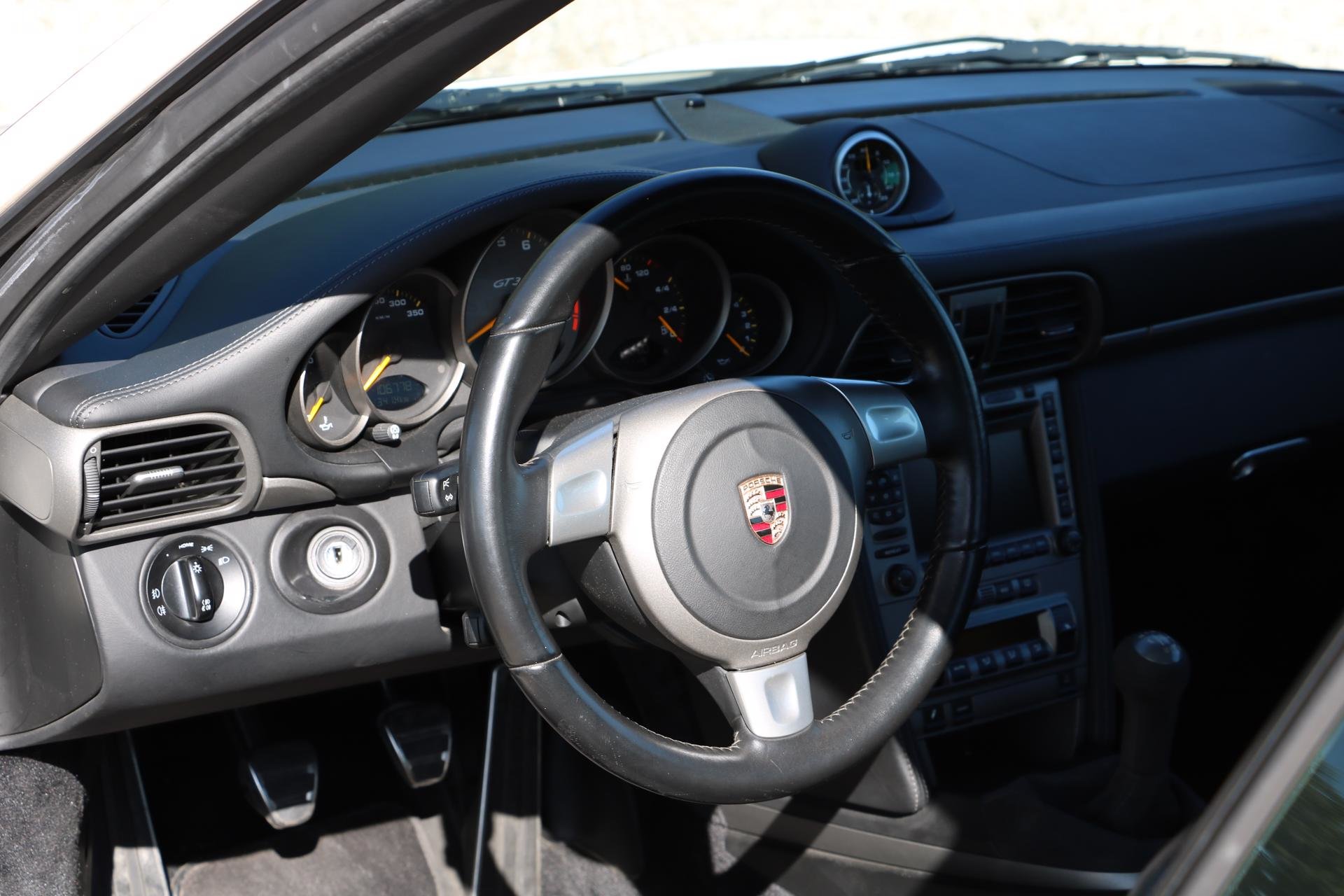 Real Art on Wheels | Porsche 997 GT3