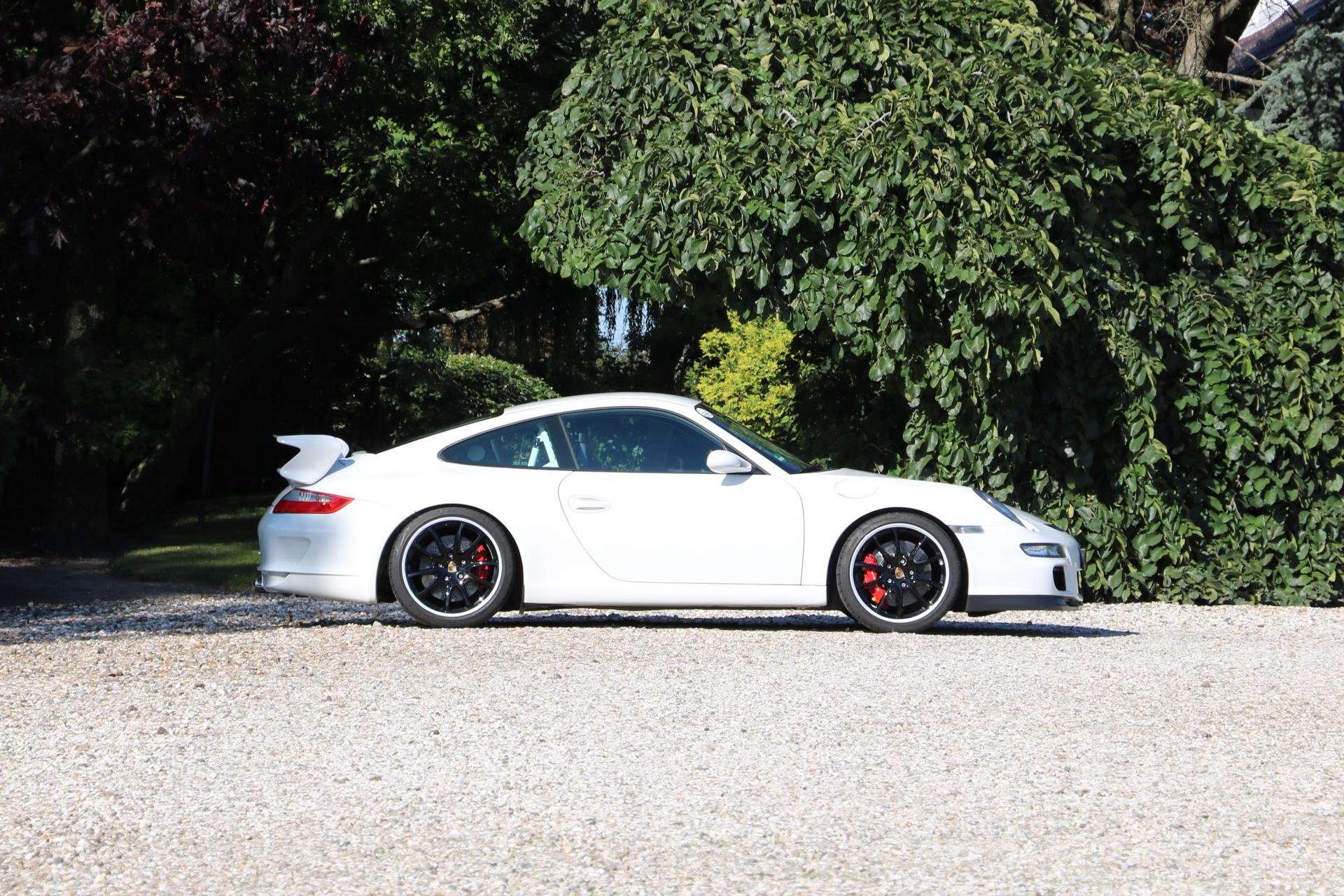 Real Art on Wheels | Porsche 997 GT3