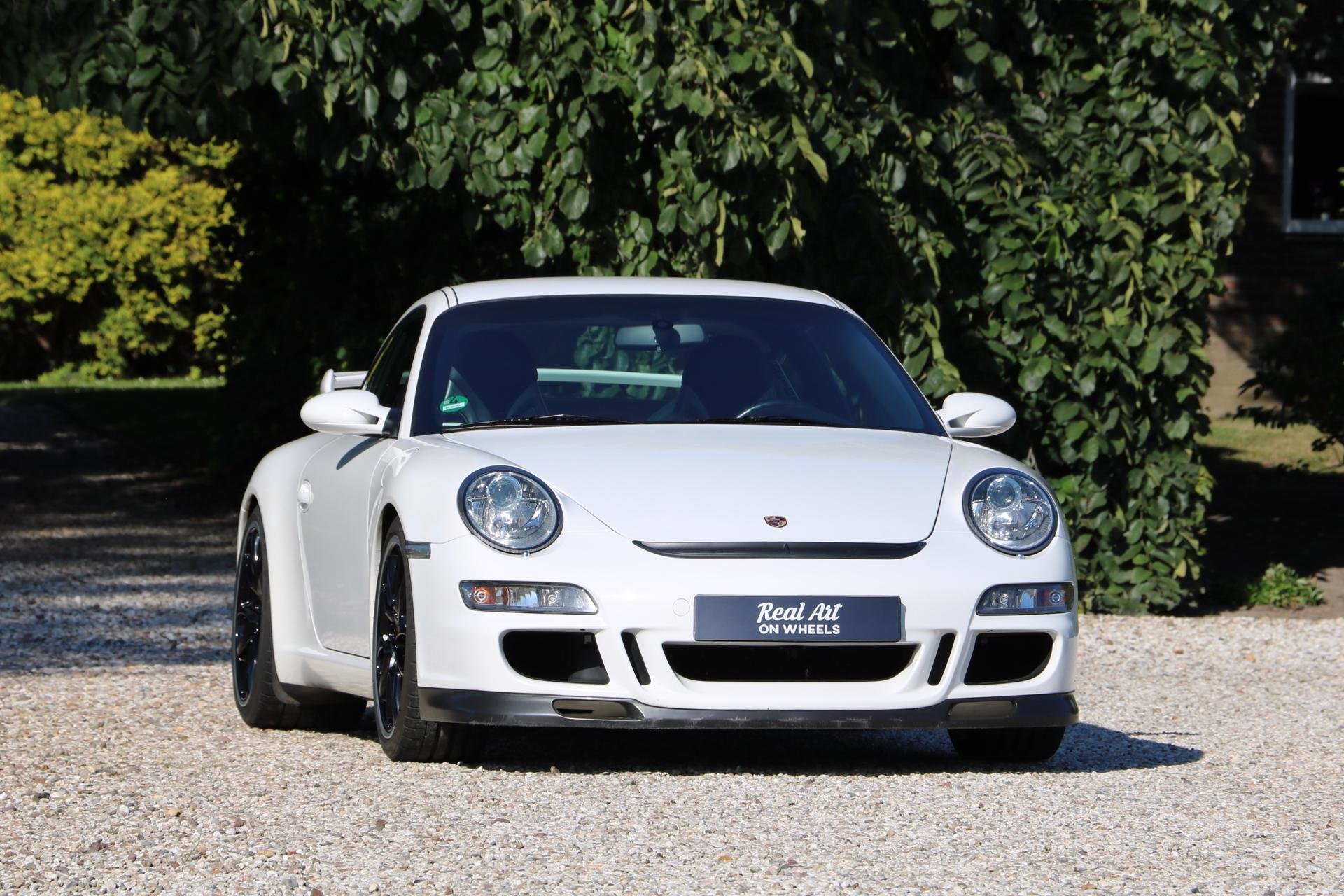 Real Art on Wheels | Porsche 997 GT3