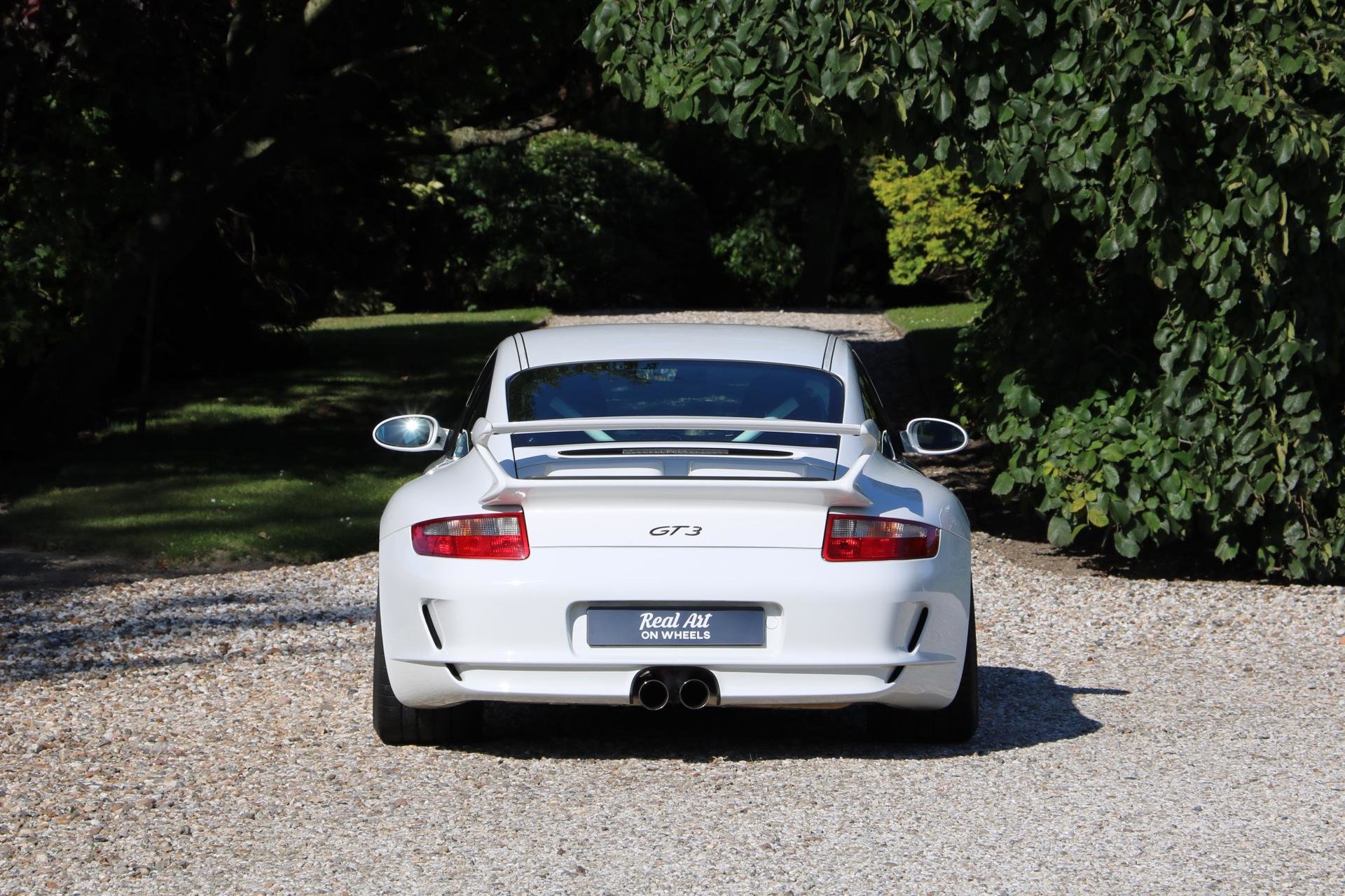 Real Art on Wheels | Porsche 997 GT3