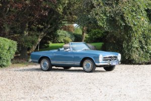 Real Art on Wheels | Mercedes-Benz 280 SL