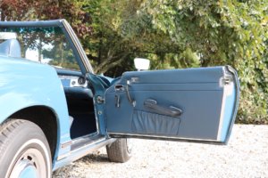 Real Art on Wheels | Mercedes-Benz 280 SL