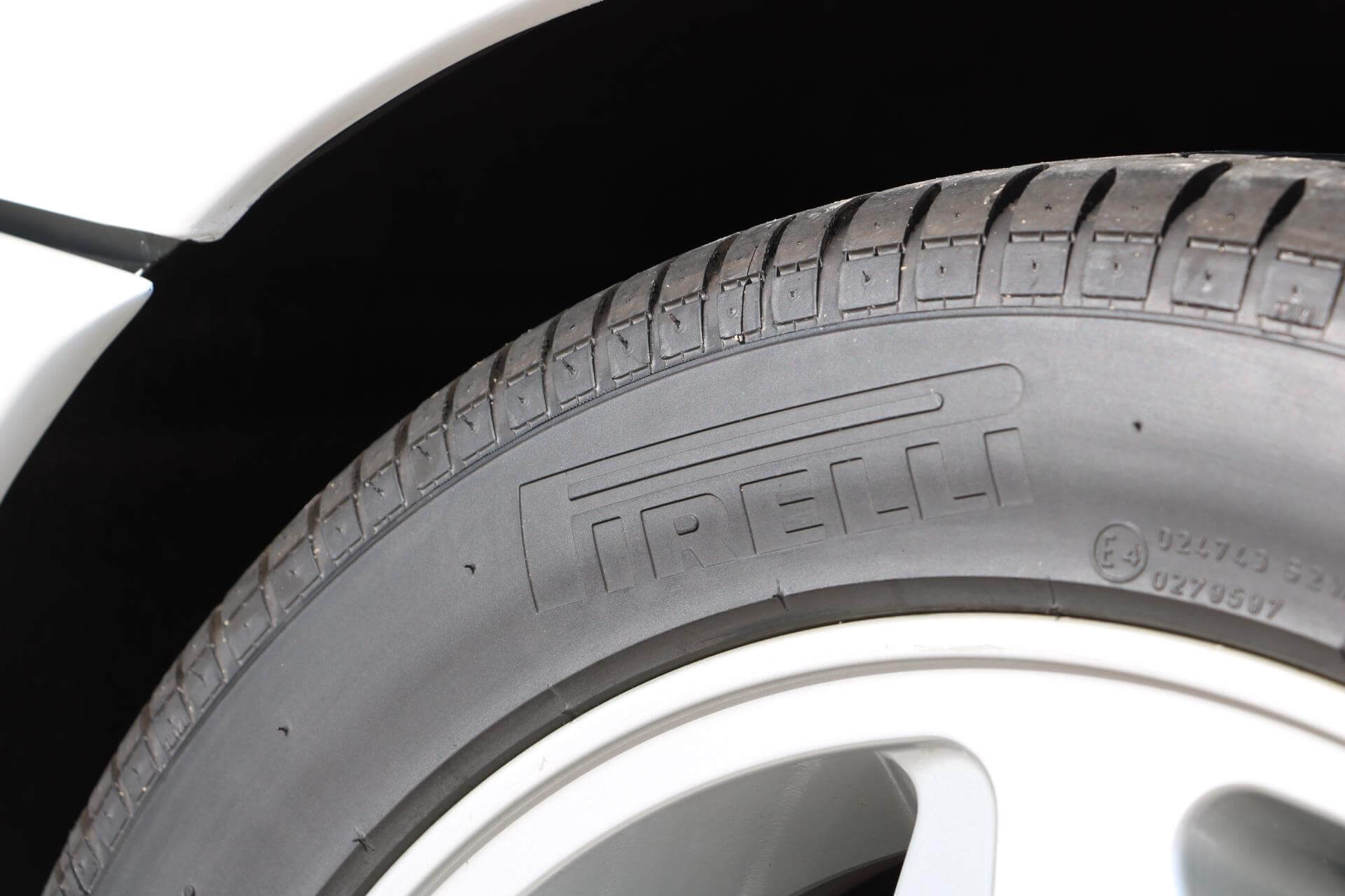 Real Art on Wheels | Ferrari 348 TB Bianco