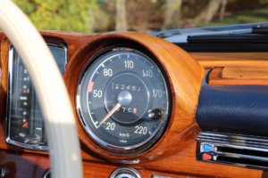 Real Art on Wheels | Mercedes-Benz 250 SE Cabriolet